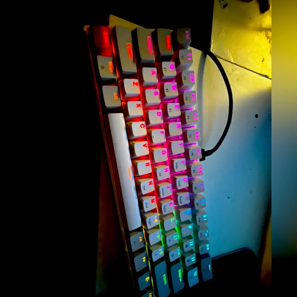 Gaming rgb keyboard compatible with PlayStation,pc, and Xbox